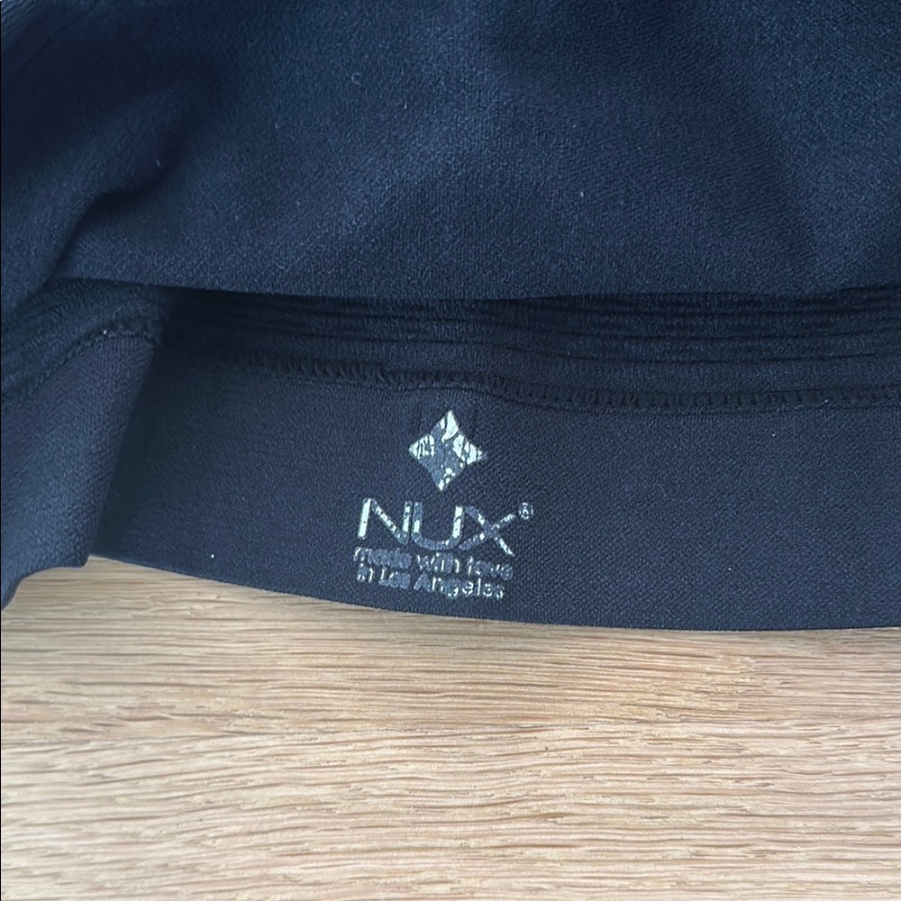 NUX 3 Cropped knit athletic top sweaters - Picture 3 of 6